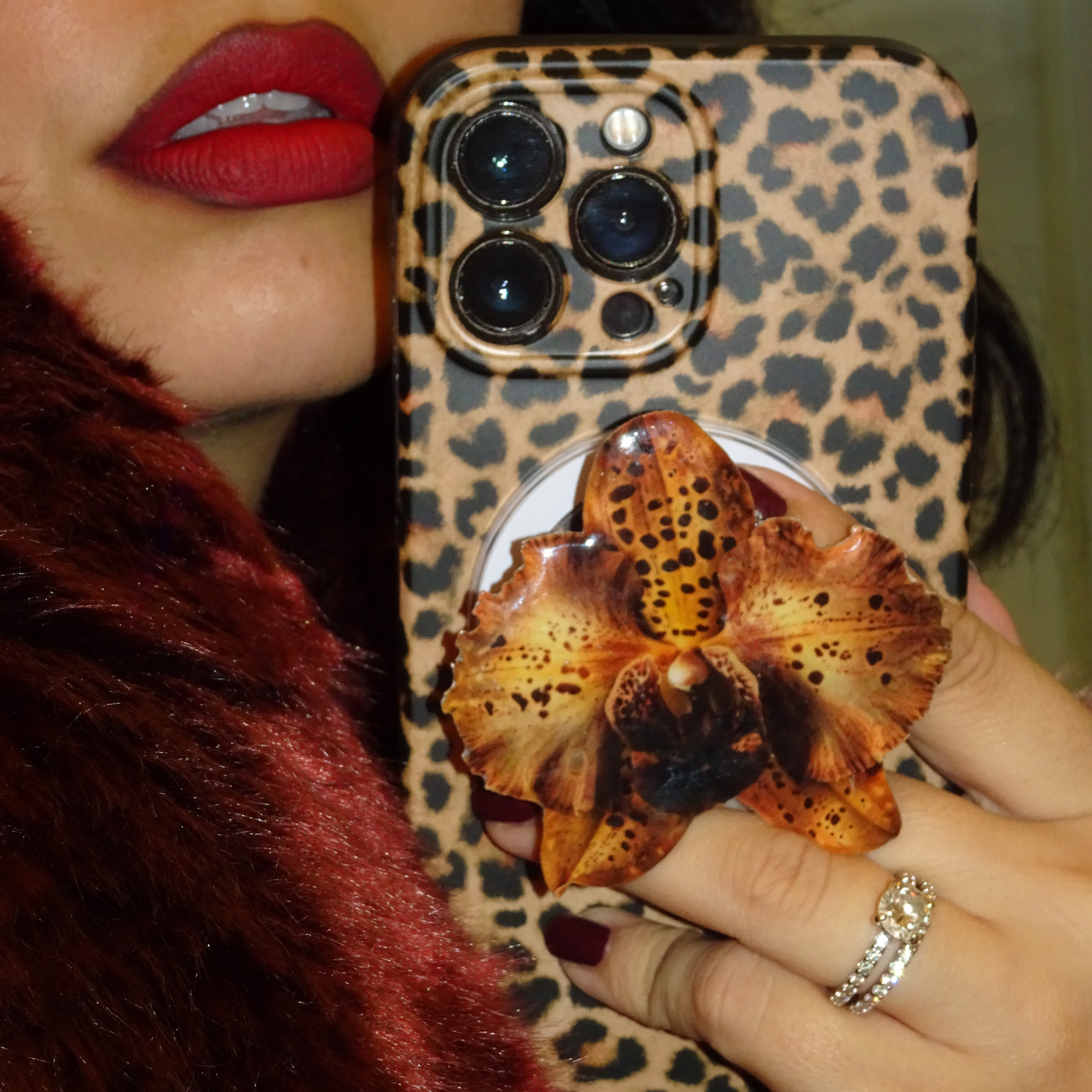 Leopard Orchid Magnetic Phone Grip (MagSafe compatible)